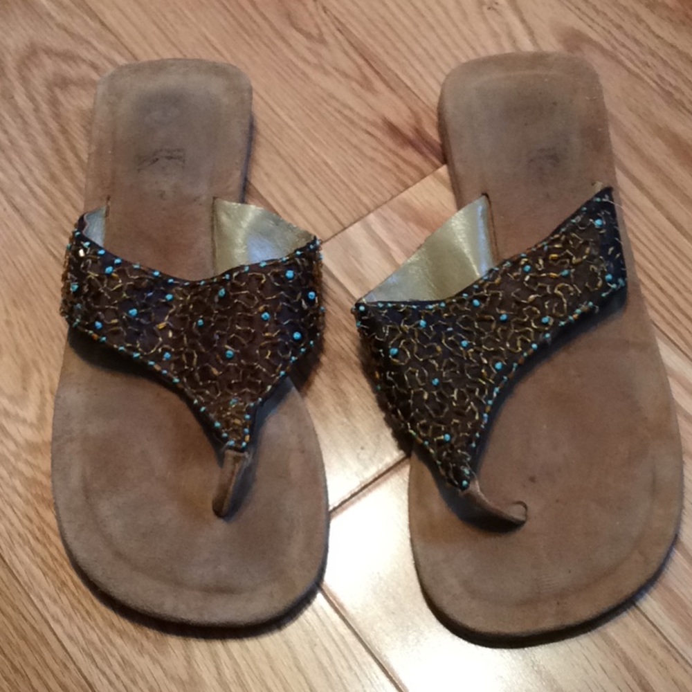 Women’s sandals